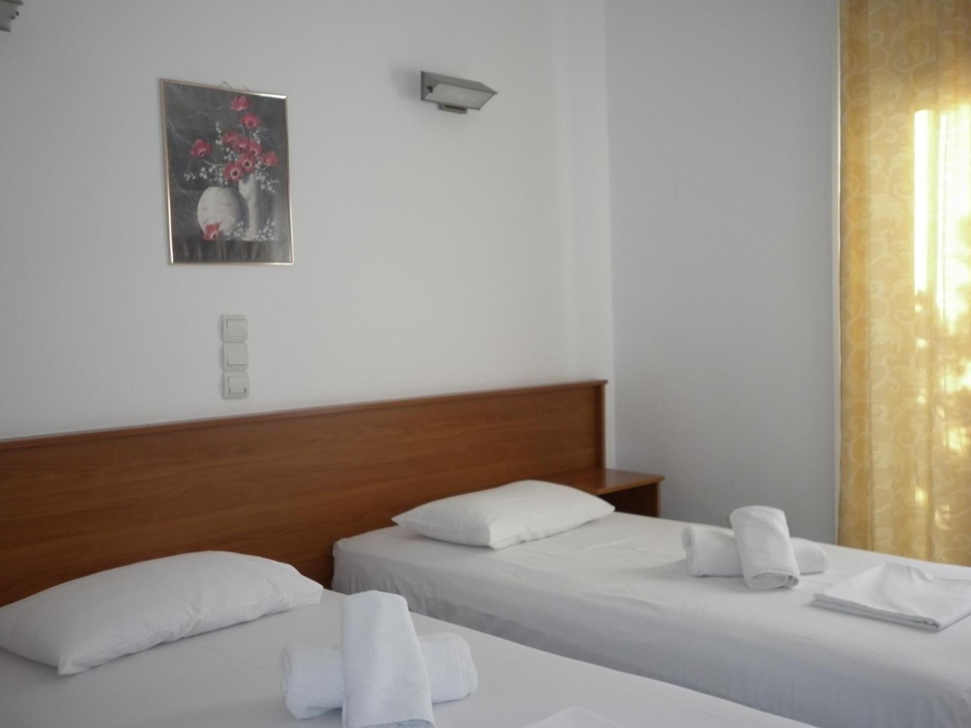 Hotel Ritsa Kaména Voúrla Eksteriør bilde